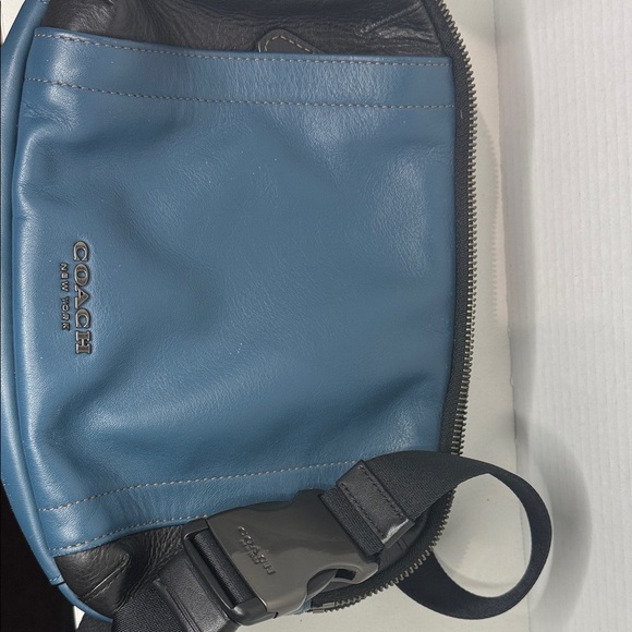 Coach Men's Leather Belt Bag in Blue and Black - Picture 4 of 4